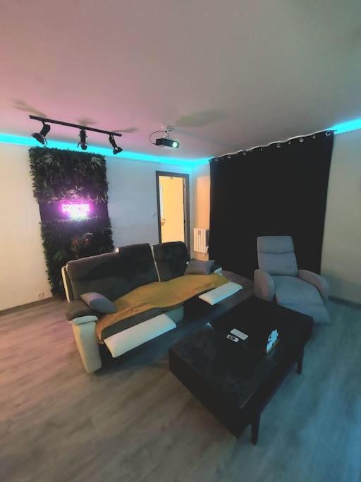 Cinema A Domicile Apartman Morlaix Kültér fotó